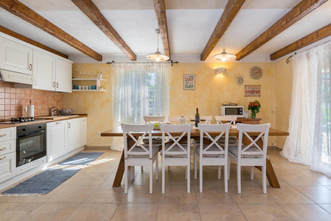 Beautiful Villa Natura With Pool In Labin Exterior photo