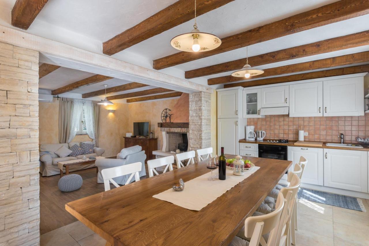 Beautiful Villa Natura With Pool In Labin Exterior photo