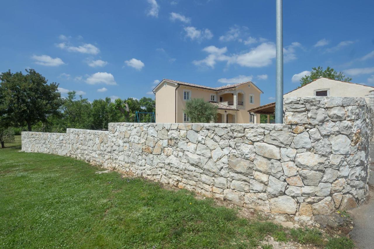 Beautiful Villa Natura With Pool In Labin Exterior photo